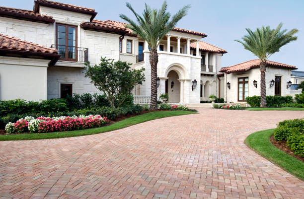 Best Interlocking Driveway Pavers  in Keshena, WI